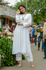 RAJNIGANDHA - WHITE SOFT COTTON KURTA COORD SET