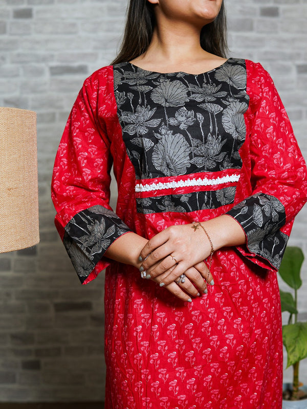 Women’s Ethnic-Inspired Cotton Nighty – Red & Black Block Print